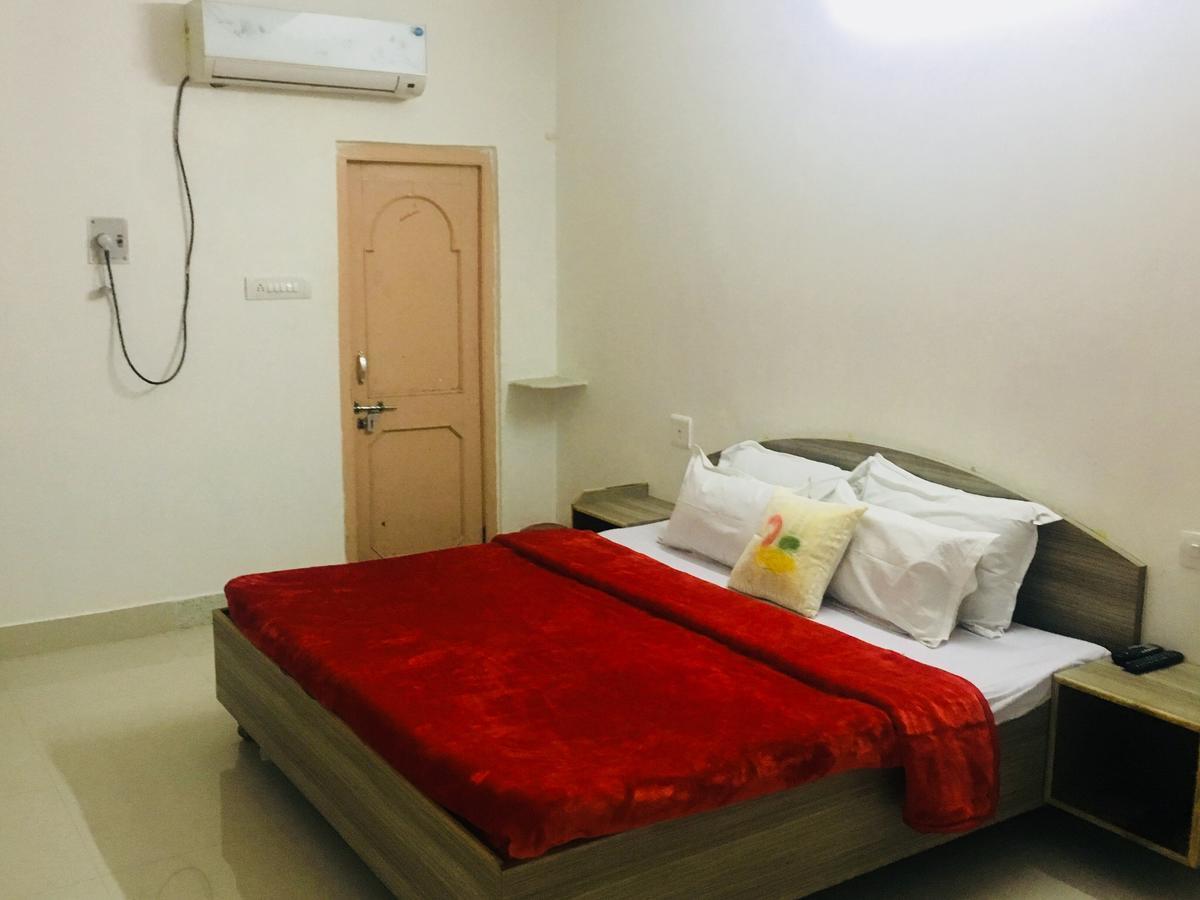 Hotel Santosh Guest House Jodhpur  Exterior photo